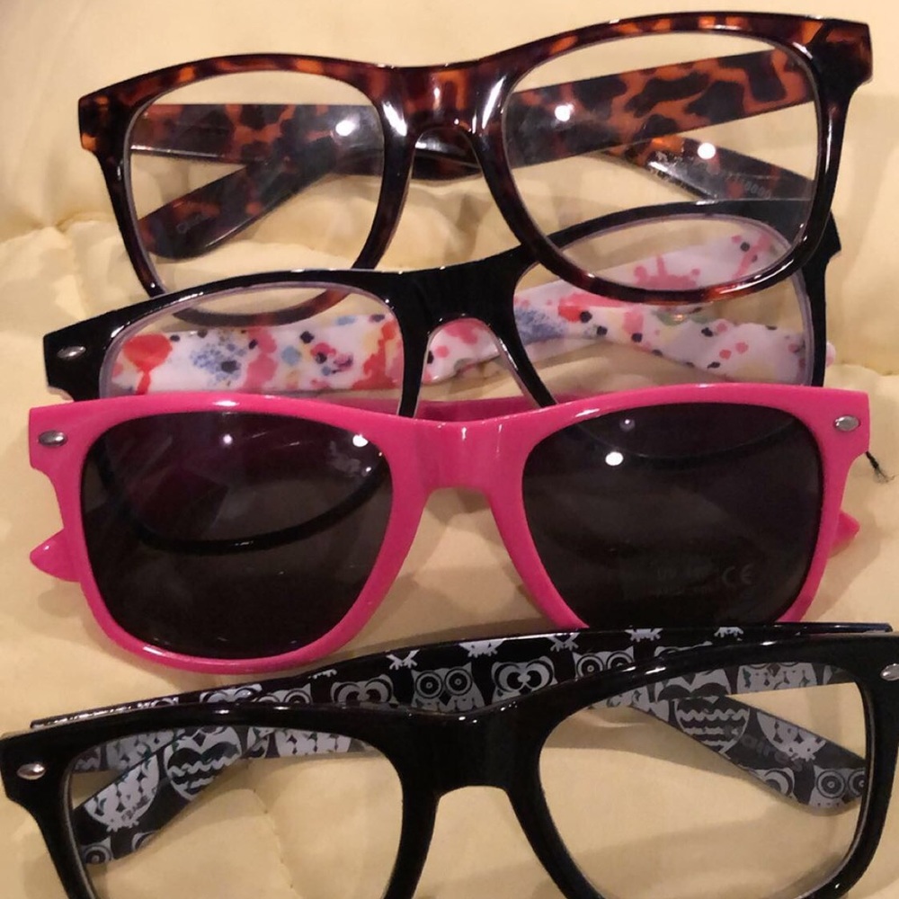 Accessories(glasses)